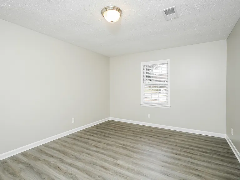 4282 Wrexham Ct — Photo 6