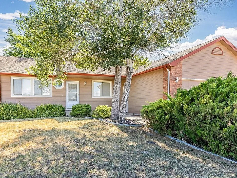 331 Willow Ave