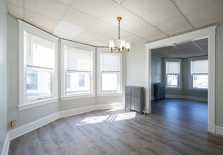 11 King Ave #2 — Photo 15