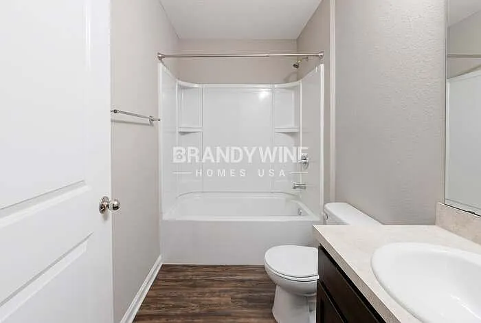 1832 James Madison Ct — Photo 14