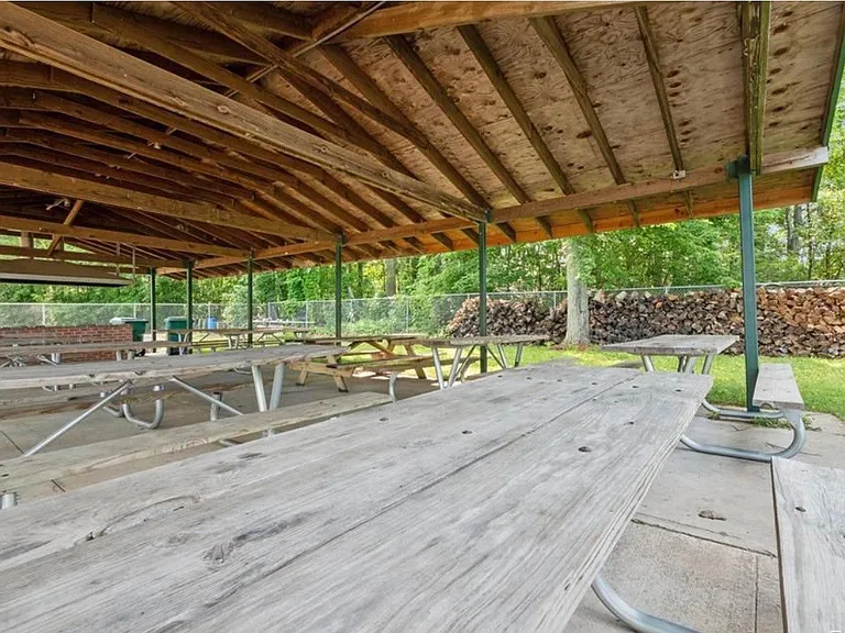 617 W Commerce Rd #BUNGALOW — Photo 12