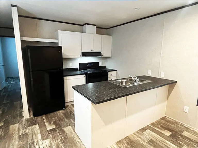 103 Hollyhock Ln #64R — Photo 3