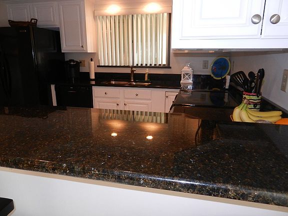 5th image of 21 Village Del Prado Cir