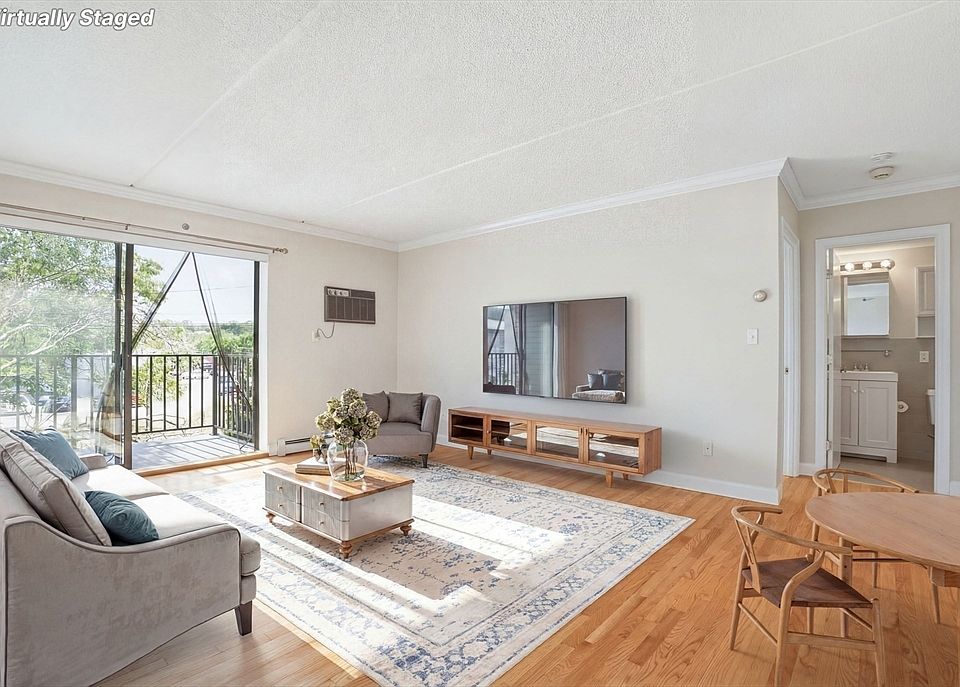 1st image of 209 Riverview Ave APT 5