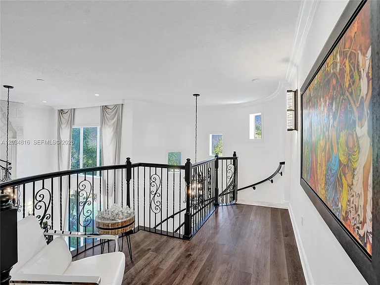 14321 Jockey Cir N — Photo 47