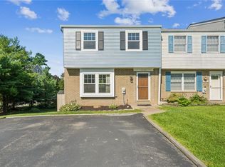 3226 Camberly Dr, Gibsonia, PA