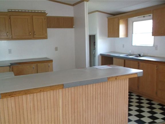 3rd image of 20770 SE 192nd St