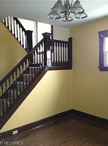 5th image of 3612 Stanford Ave
