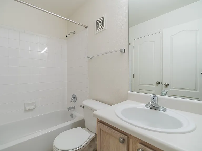 1661 S Cole St #C7 — Photo 10