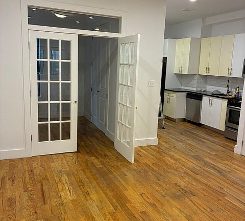 2nd image of 451 Marion St #1