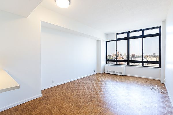 1st image of 225 W 83rd St APT 18J