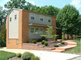 710 Blue Ridge Rd, Pittsburgh, PA 15239