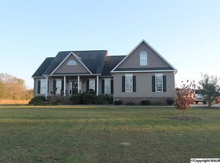 112 Barron Way, Glencoe, AL 35905