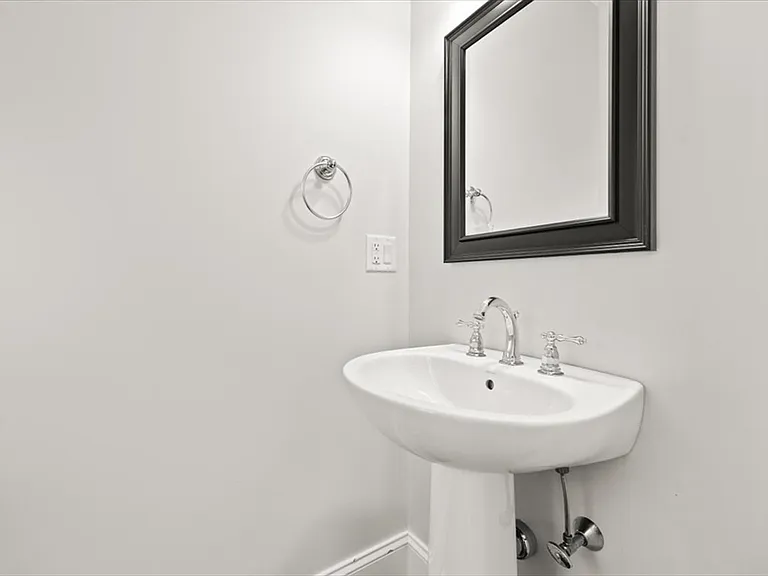 20 Dalby St #20 — Photo 11