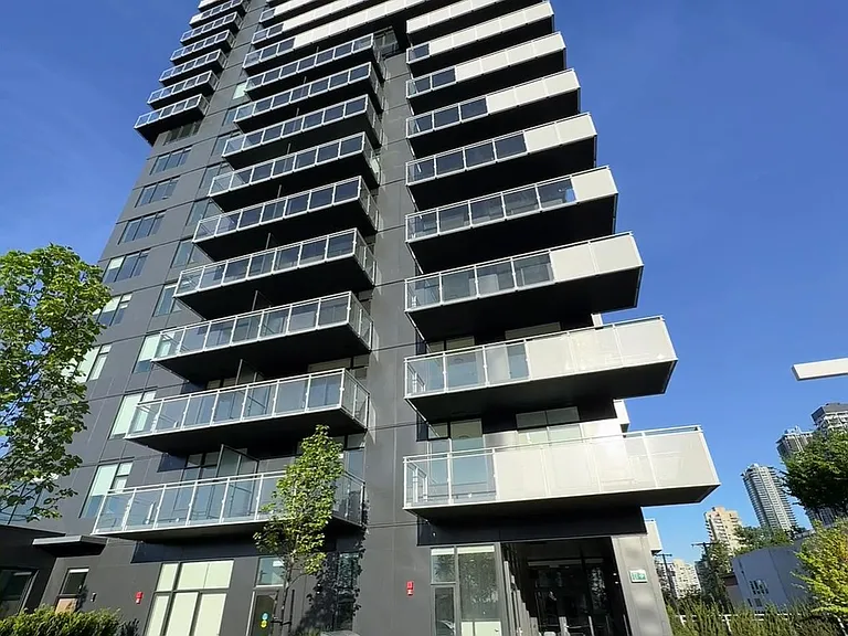 4433 Alaska St — Photo 4