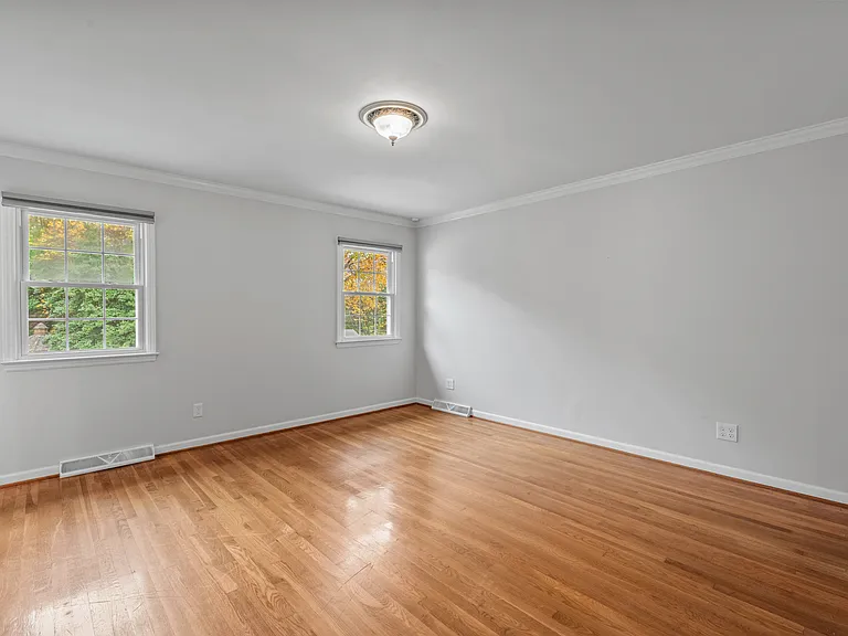 1416 Hobbs Rd — Photo 14