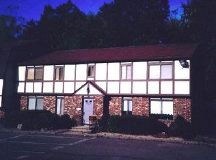 317 Silver Hill Rd #17B, Derby, CT 06418