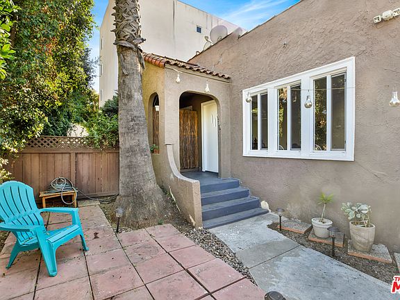 5th image of 1207 1/2 N Citrus Ave