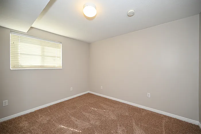918 E Vics Rd — Photo 16