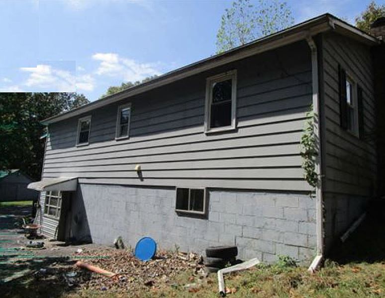 2nd image of 14323 White Oak Rdg