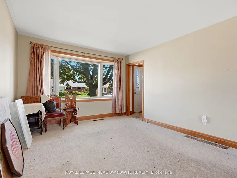 20 Delrex Blvd — Photo 11