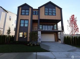 Alterra, Newcastle, WA 98059