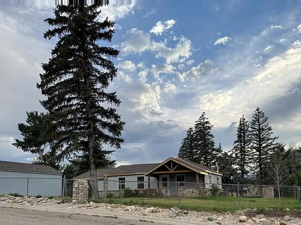 416 Western Ave, Buffalo, WY 82834