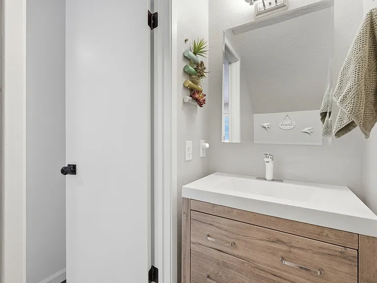 2561 Fountainhead Dr — Photo 20