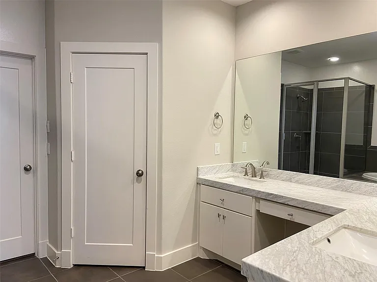 13409 Preston Cliff Ct — Photo 16