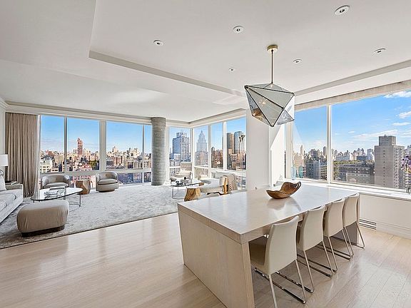 3rd image of 111 W 67th St #25DH