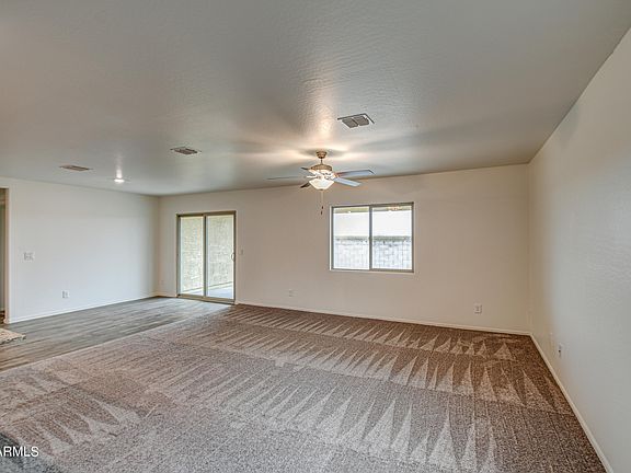 5th image of 470 W PINTAIL Drive