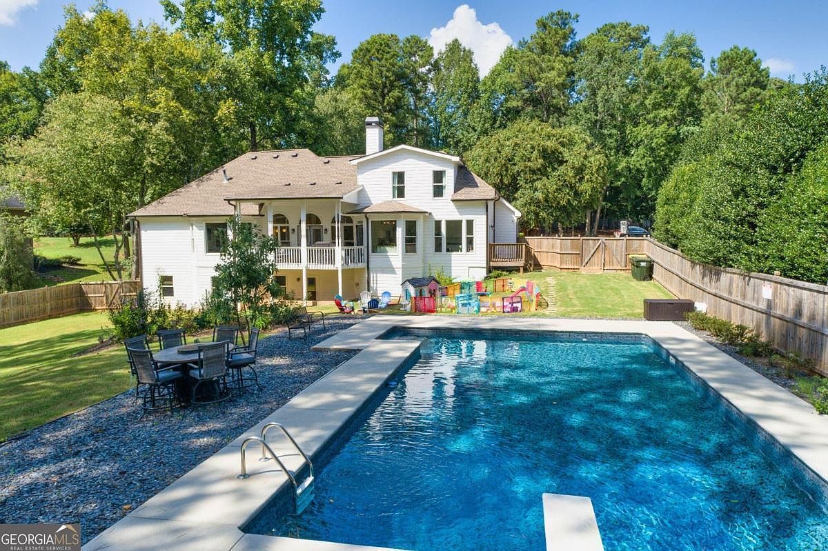 3995 Waterford Dr, Suwanee, GA 30024 Zillow