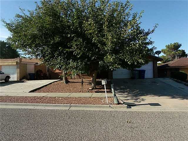 1st image of 916 Agua Caliente Dr