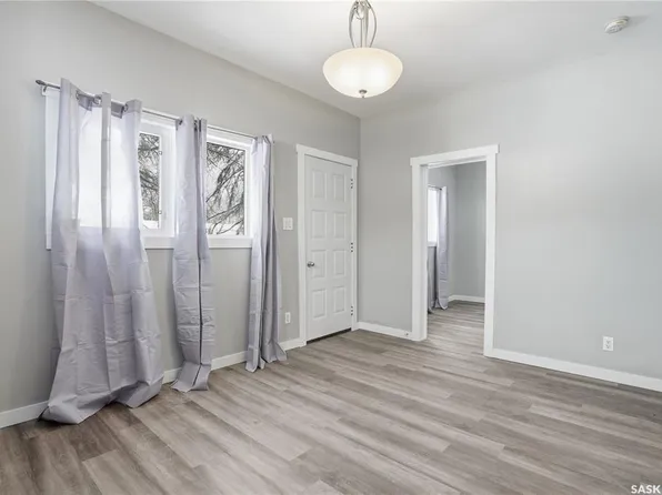 726 Cameron STREET, Regina, SK S4T 2S1
