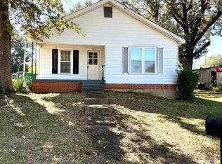 101 Lamar Ave, Tuscumbia, AL 35674