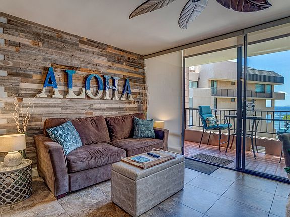3rd image of 30 Hauoli St APT 302