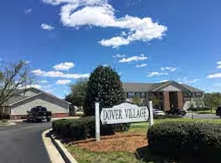 414 S Longstreet Rd E #8, Dillon, SC 29536