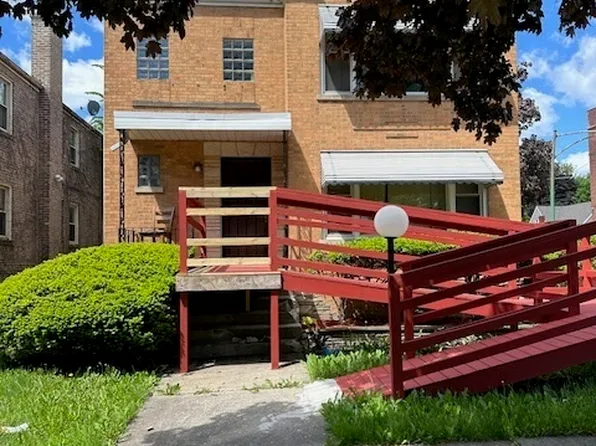10800 S King Dr, Chicago, IL 60628