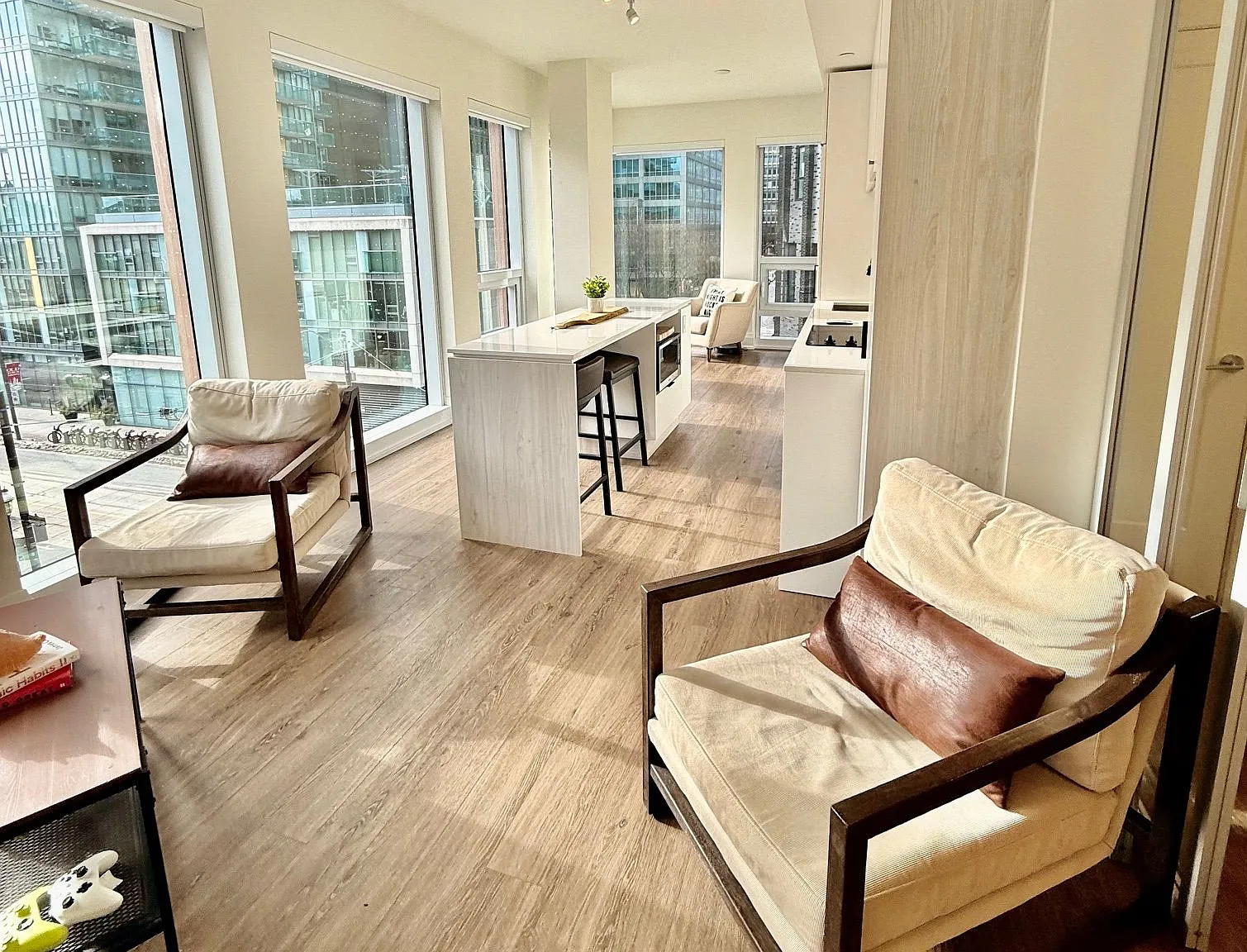 3 bed, $3,750 — Photo 2