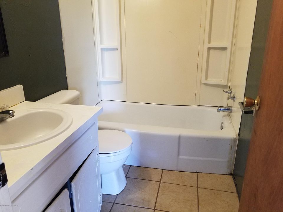 1st image of 3410 NE 12th Ave