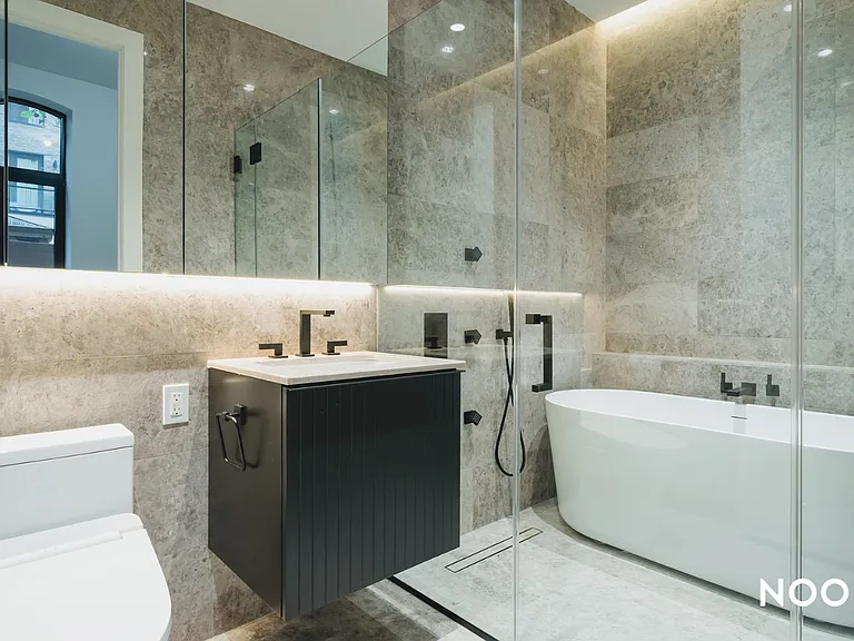 10 Quincy St #3M — Photo 12