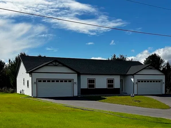 402 Mine Rd, Baraboo, WI 53913