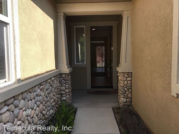 3rd image of 29548 Barefoot Cir