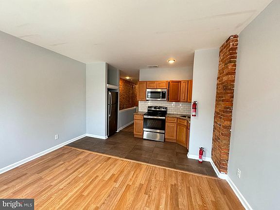 5th image of 3306 N 13th St