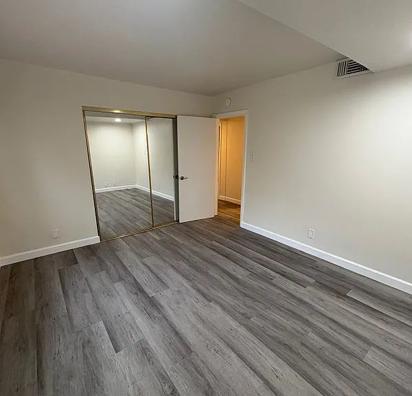 23162 Smith Rd — Photo 24