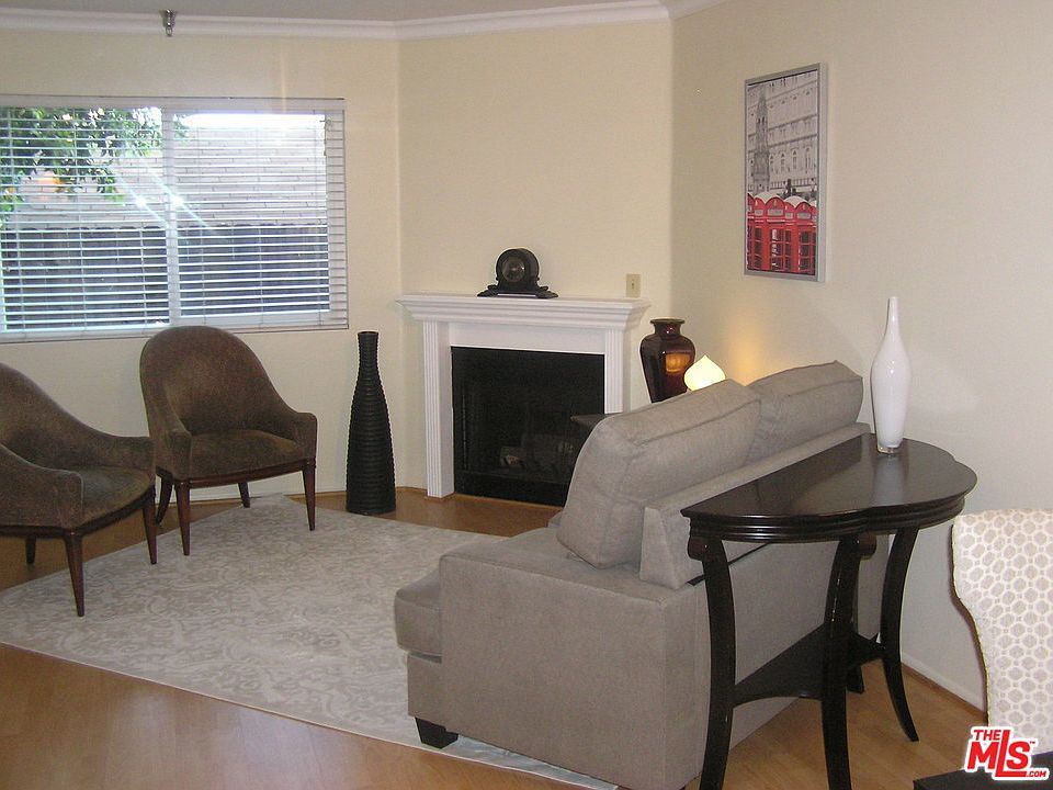 1st image of 319 N Hollywood Way APT 3
