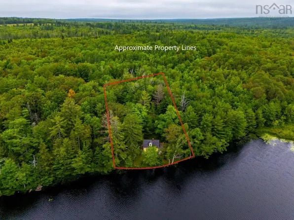 112 Thomas Lake Rd, Annapolis, NS B0S 1A0