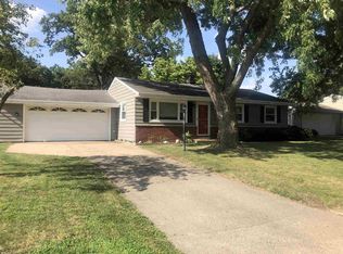 19299 Staffordshire Dr, South Bend, IN