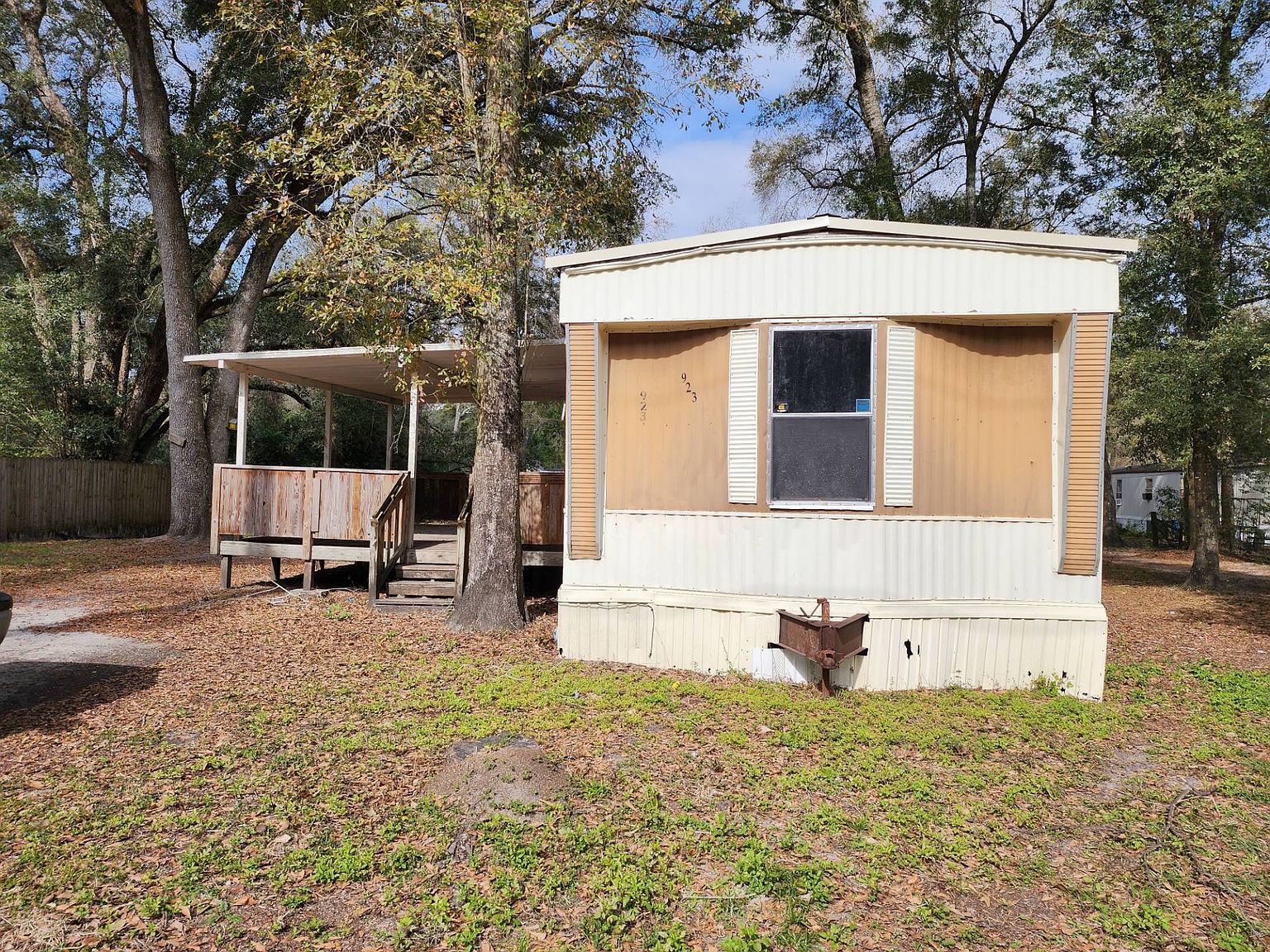 923 NE 12th Ave, Trenton, FL 32693 | Zillow