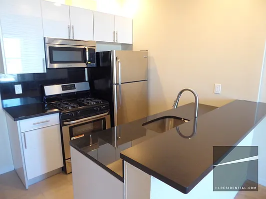 Rented by Highline Residential | media 18
